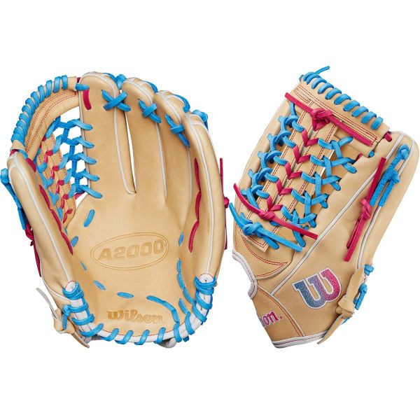 Wilson Winter 2024 12.5" A2000 T25 Fastpitch SoftballGlove 